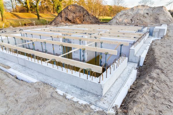 Concrete Foundation Pouring in Bakersfield