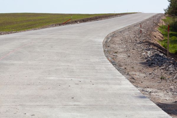 Cost of Driveway Cementing in Bakersfield