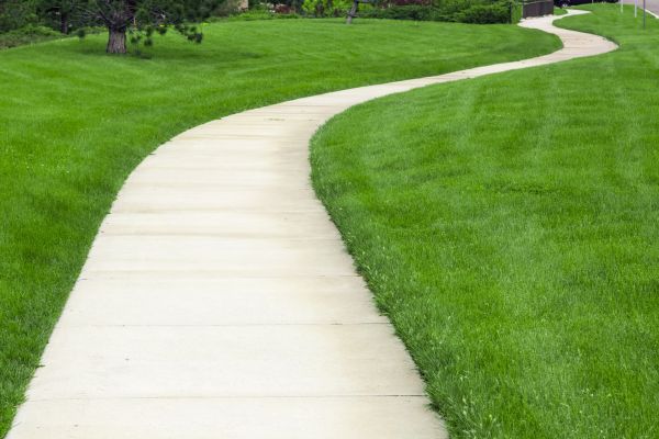 Cost of Sidewalk Paving in Bakersfield