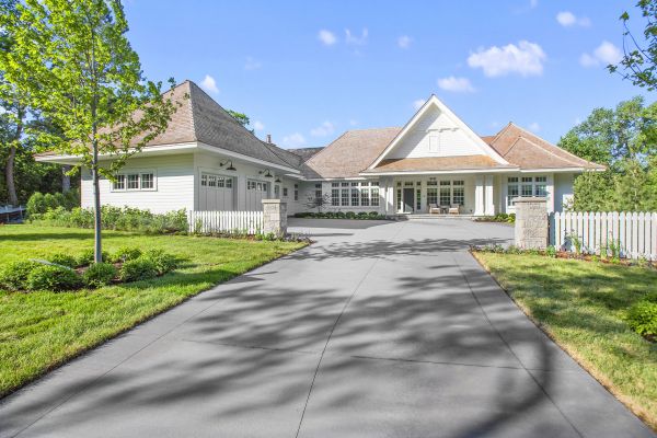 Cost of Driveway Concreting in Bakersfield