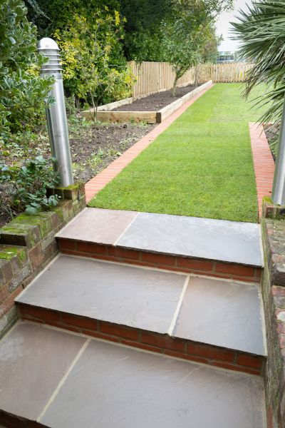 Cost of Backyard Steps Installation in Bakersfield