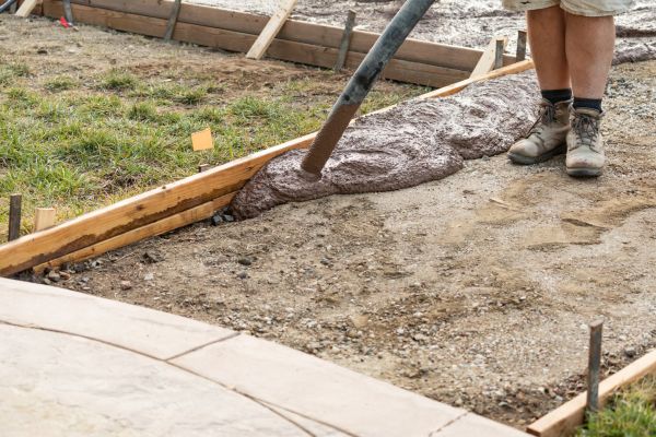 Cost of Concrete Deck Pouring in Bakersfield