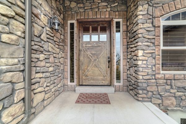 Cost of Cement Porch Construction in Bakersfield