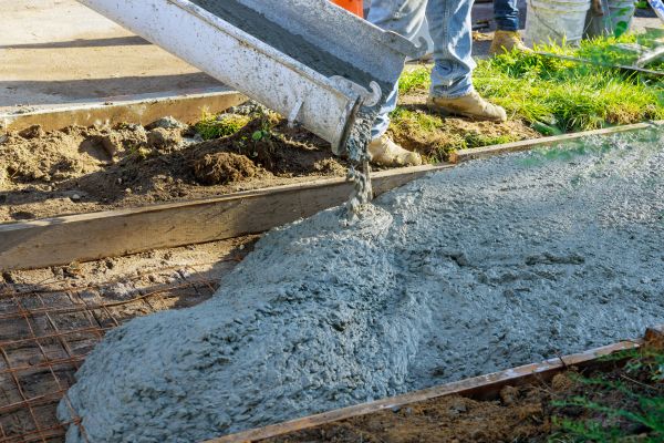 Cost of Driveway Concrete Pouring in Bakersfield