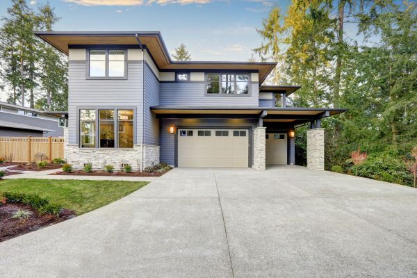 Cost of Cracked Driveway Replacement in Bakersfield