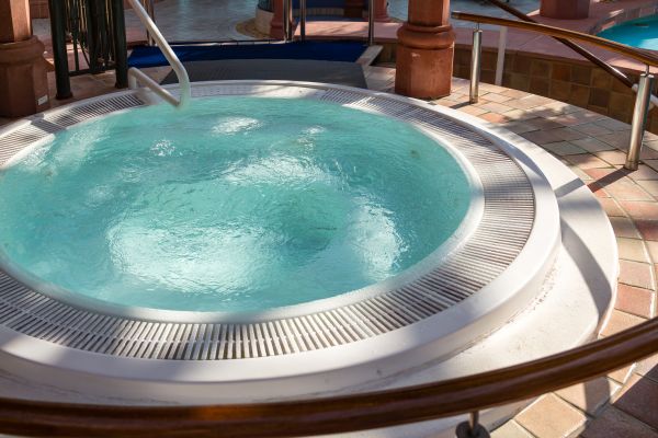 Cost of Hot Tub Patio Construction in Bakersfield