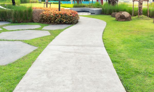 Cost of Concrete Sidewalk Installation in Bakersfield